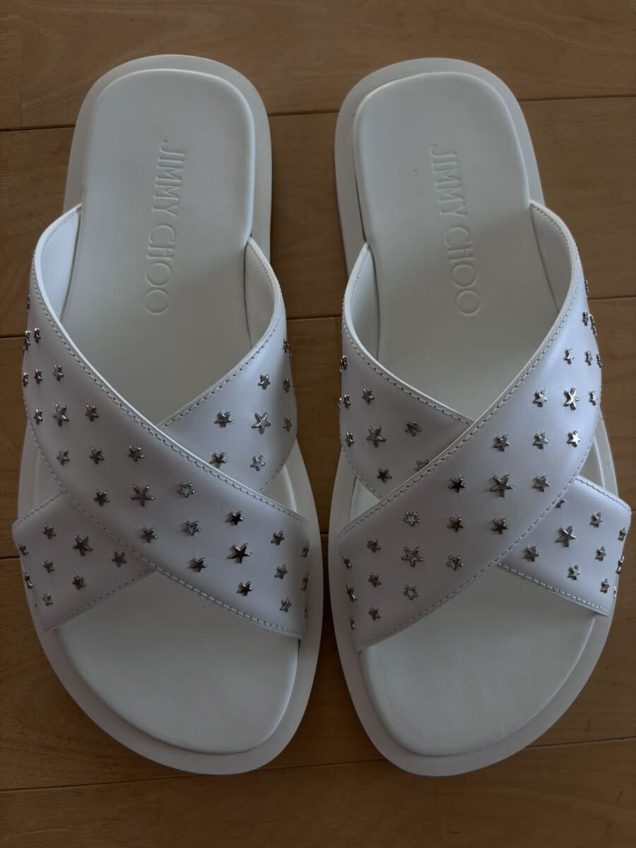 最終値❣️ JIMMY CHOO スタッズ付きホワイトサンダル JIMMY CHOO スタッズ付きホワイトサンダル(JIMMY CHOO(ジミー