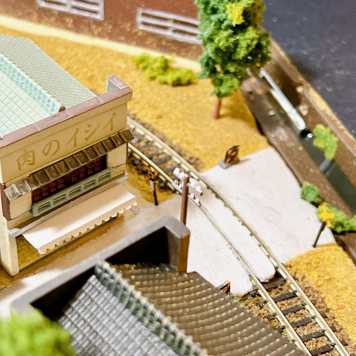 ジオラマ 完成版精密鉄道風景模型 駅前横丁 Nゲージ 現状品 鉄道 ジオラマ 完成版精密鉄道風景模型 駅前横丁 Nゲージ 現状品 鉄道