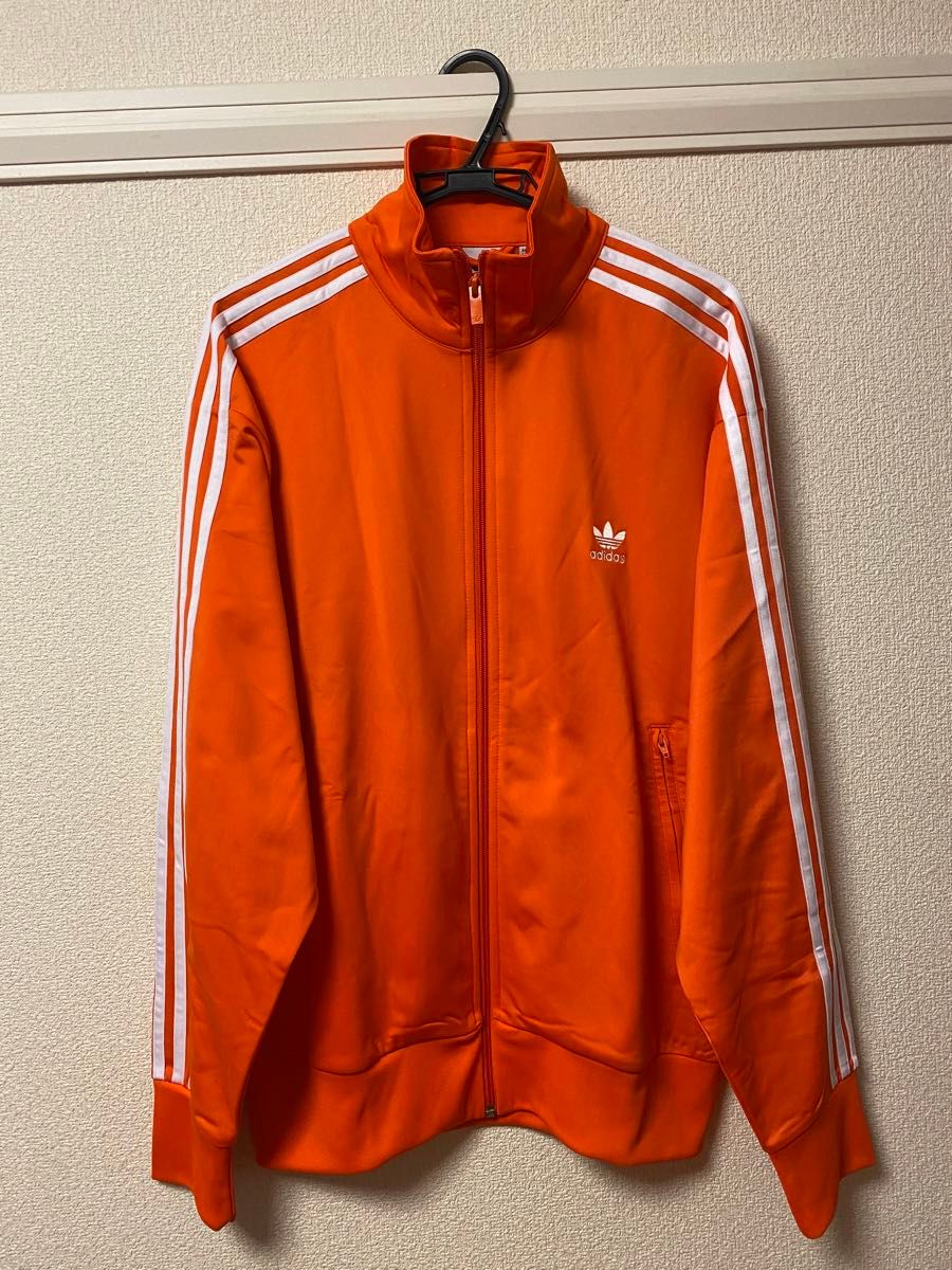 新品未使用adidasアディダスオリジナルス トラックジャケット 新品未使用adidasアディダスオリジナルス トラックジャケット