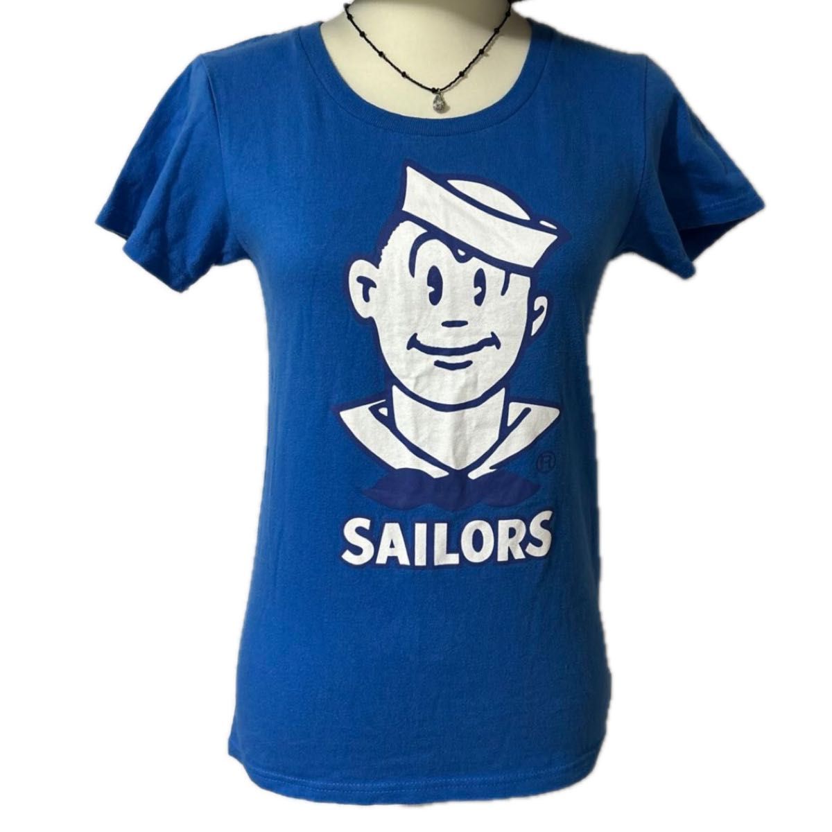 セーラーズ【SAILORS】Tシャツ〔美品〕 半袖 ブルー【希少 セーラーズ【SAILORS】Tシャツ〔美品〕 半袖 ブルー【希少