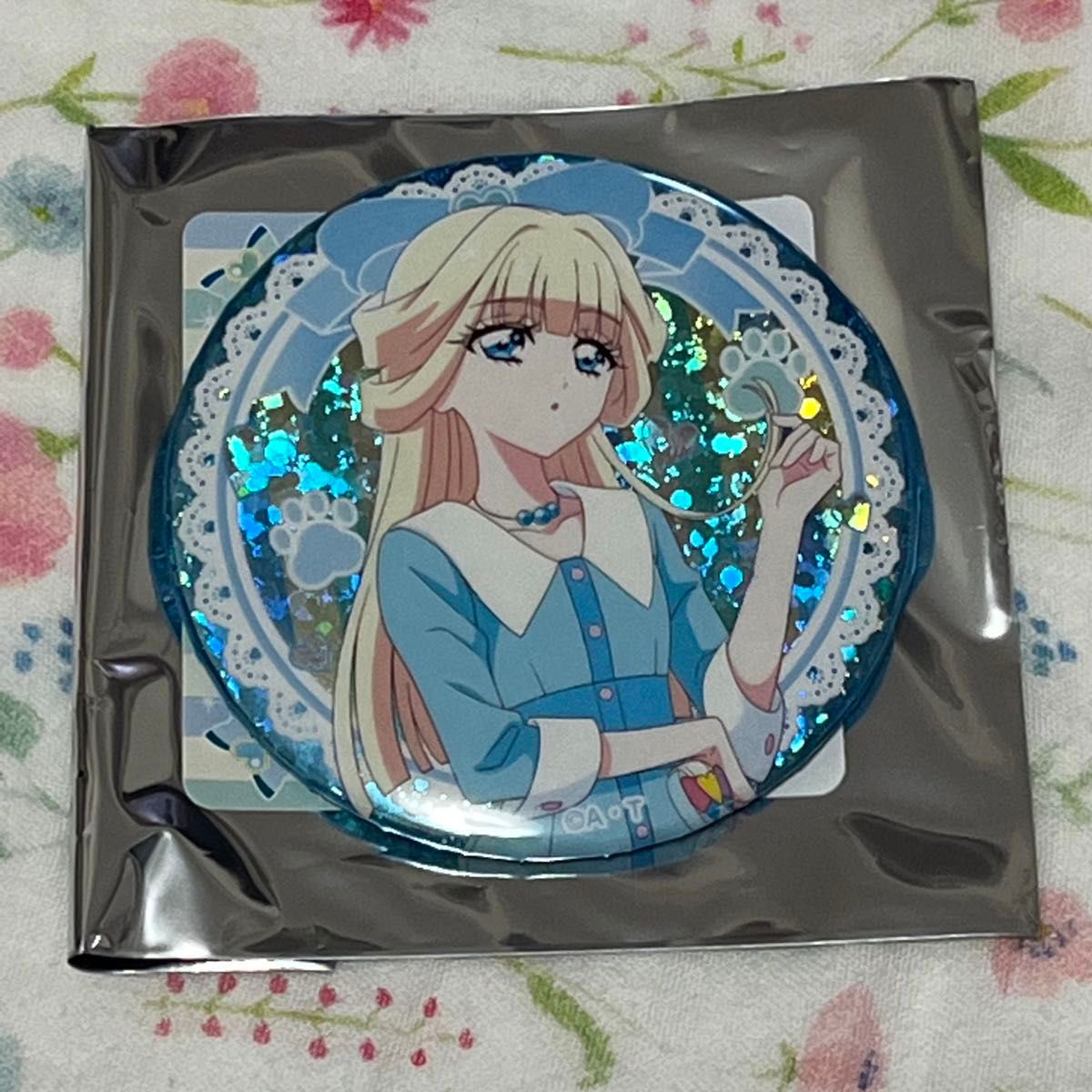 わんだふる プリキュア キュアニャミー ホログラム 缶バッジ わんだふる プリキュア キュアニャミー ホログラム 缶バッジ