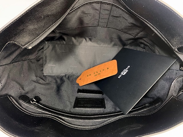 極美品 激レア限定モデル メルセデスベンツ コーチ メンズ COACH 極美品 激レア限定モデル メルセデスベンツ コーチ メンズ COACH