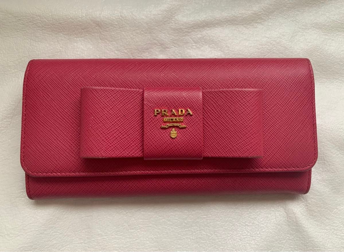 正規品】PRADA プラダ サフィアーノ 二つ折り長財布 リボン 正規品】PRADA プラダ サフィアーノ 二つ折り長財布 リボン