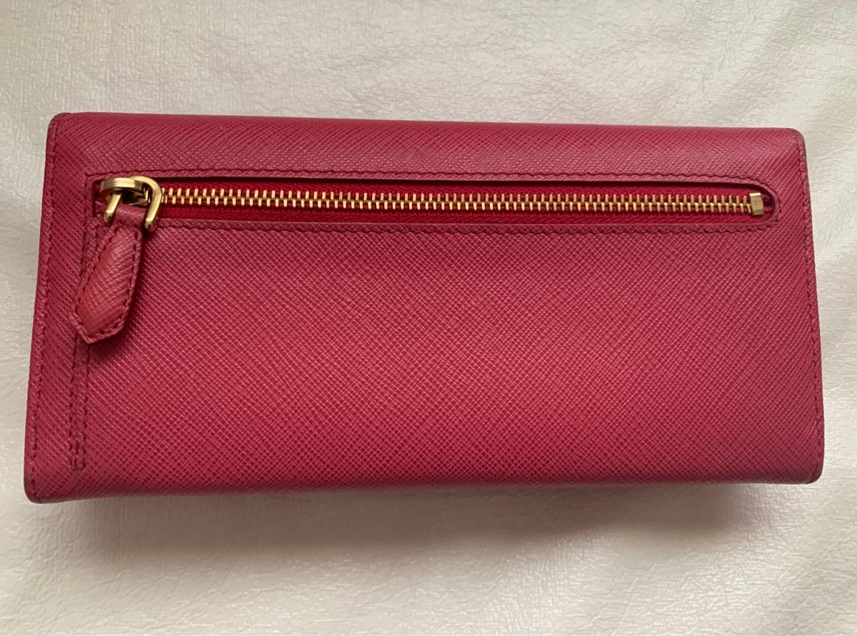 正規品】PRADA プラダ サフィアーノ 二つ折り長財布 リボン 正規品】PRADA プラダ サフィアーノ 二つ折り長財布 リボン