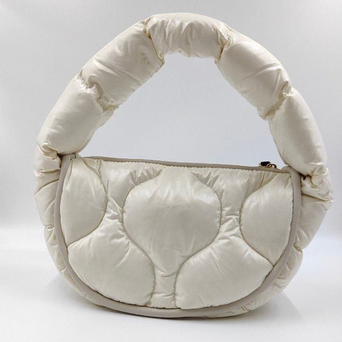 人気モデル】モンクレー MONCLER ハンドバッグ キルティング 人気モデル】モンクレー MONCLER ハンドバッグ キルティング