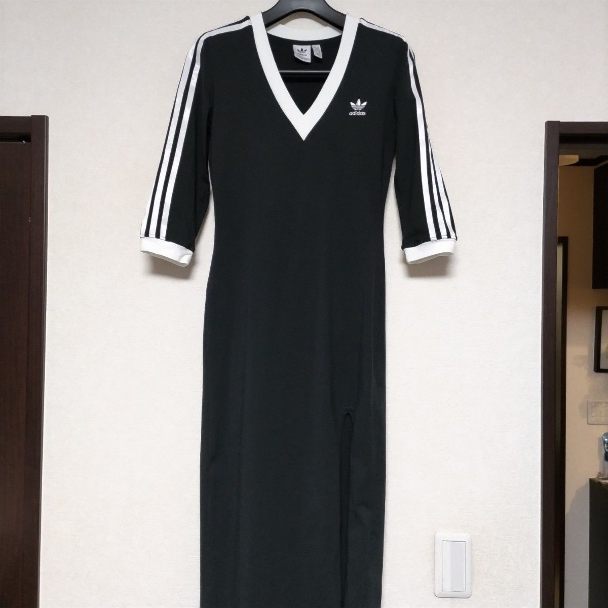 adidas アディダス ADICOLOR CLASSICS 3-STRIPES MAXI DRESS adidas アディダス ADICOLOR CLASSICS 3-STRIPES MAXI DRESS