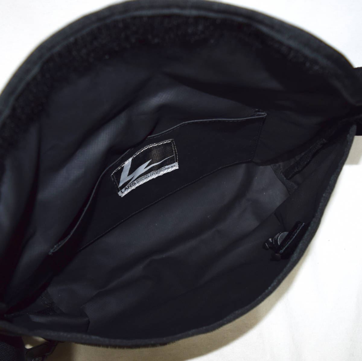 728 FIXED GEAR/LARS/ messenger bag / small size / black 