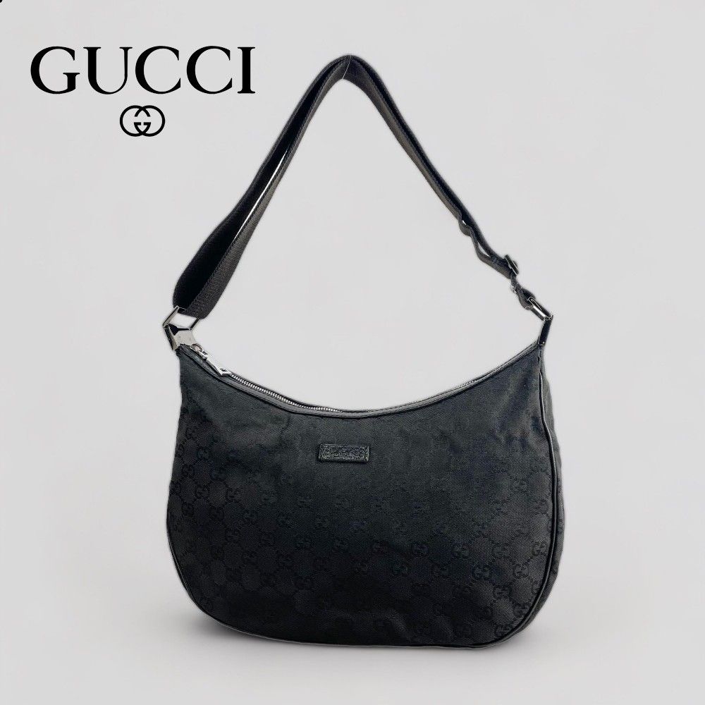 GUCCI グッチ GGキャンバス 三日月形 ショルダーバッグ GG柄 GUCCI グッチ GGキャンバス 三日月形 ショルダーバッグ GG柄