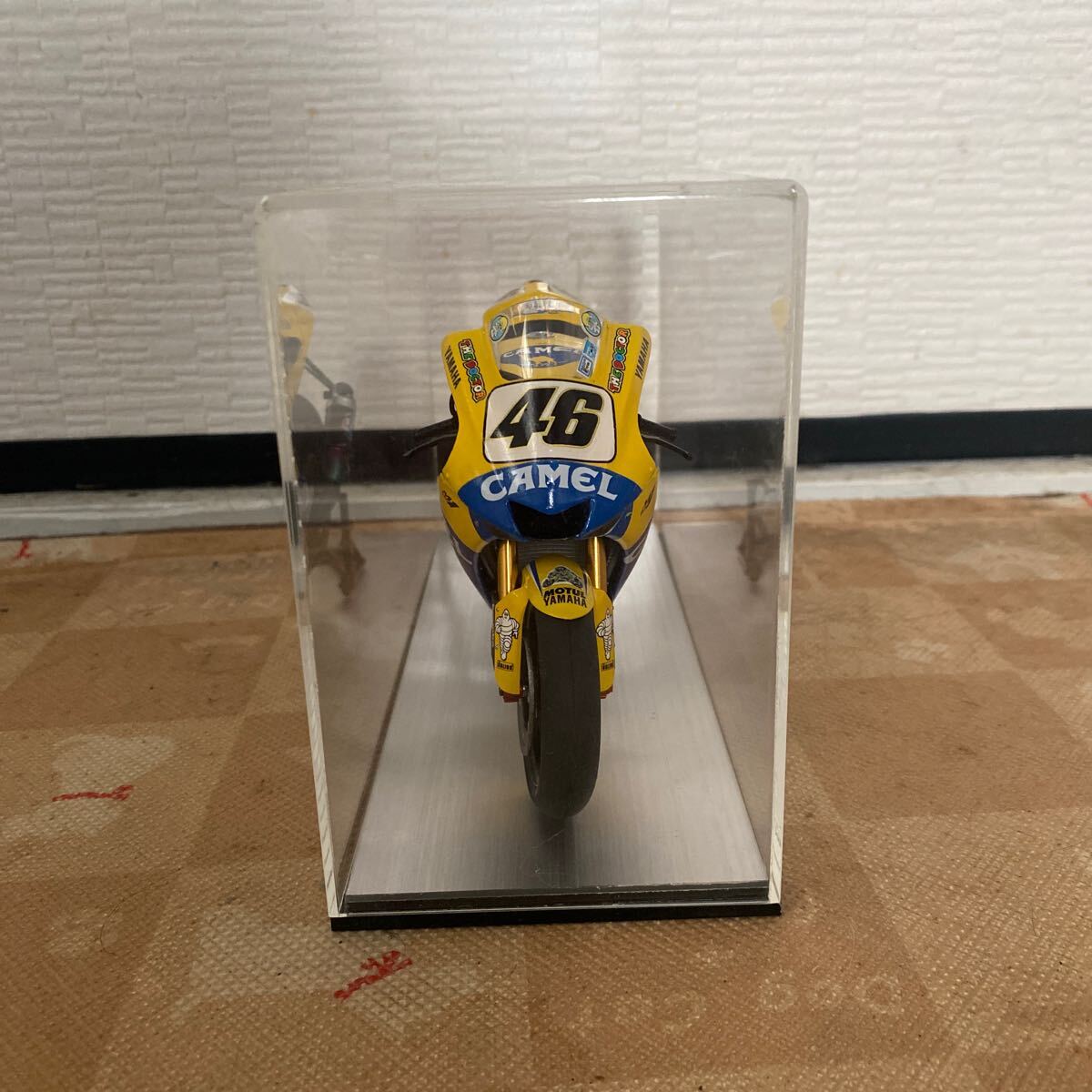 個人製作品 CGM model トランスキット2006camel YAMAHA YZR-M1 個人製作品 CGM model トランスキット2006camel YAMAHA YZR-M1