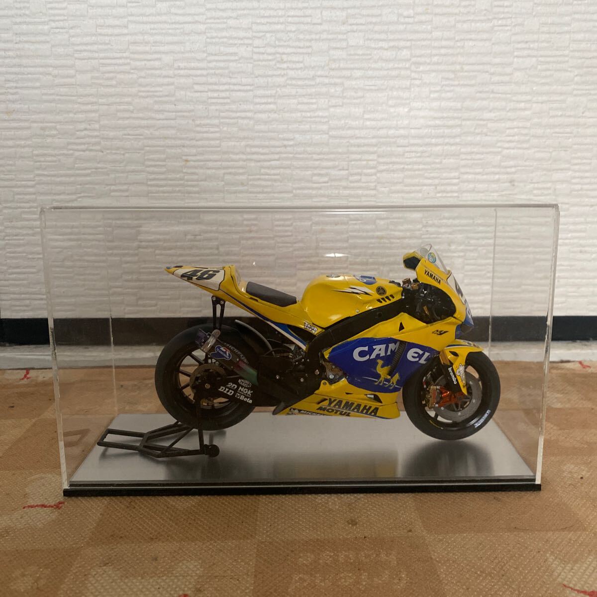 個人製作品 CGM model トランスキット2006camel YAMAHA YZR-M1 個人製作品 CGM model トランスキット2006camel YAMAHA YZR-M1