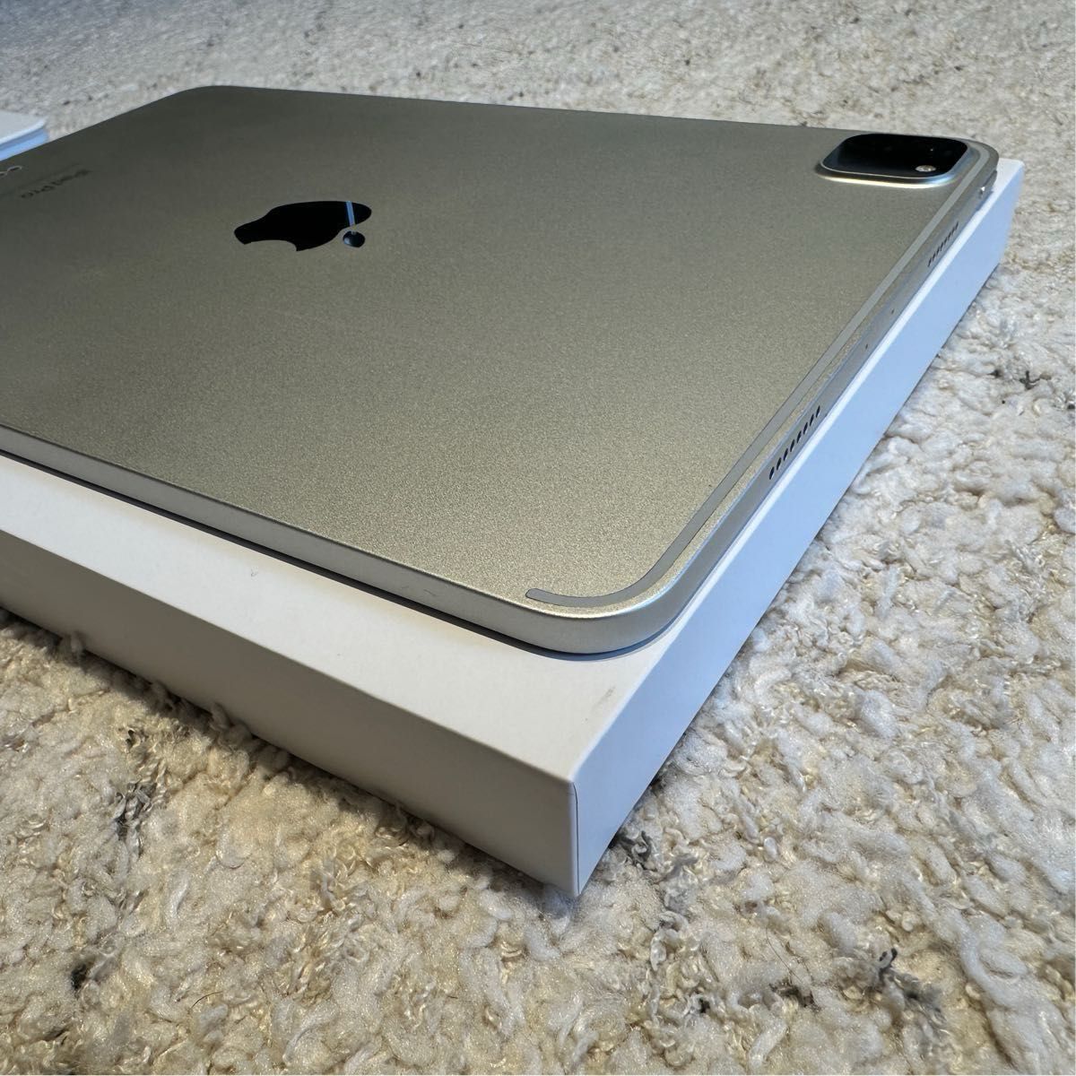 Apple iPad Pro 11インチ 第4世代 256GB シルバー wifi M2 Apple iPad Pro 11インチ 第4世代 256GB シルバー wifi M2
