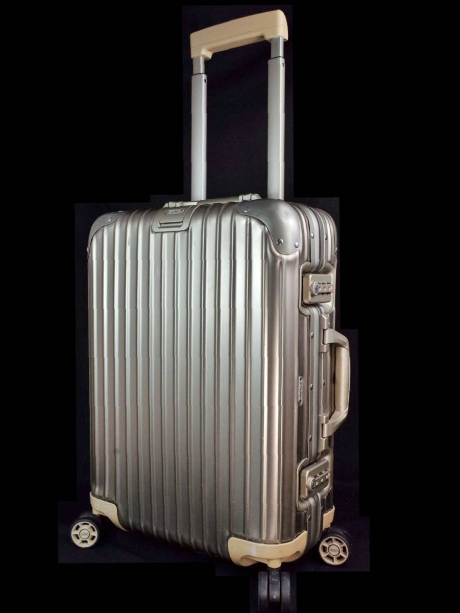 Rimowa リモワ 923.52　『Topas トパーズ』チタニウム　4輪キャビン・トロリー　32L【シャンパンゴールド】_画像1