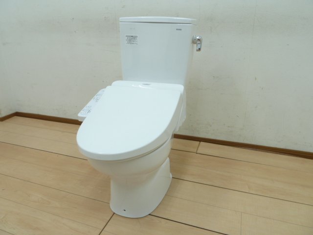 Yahoo!オークション - 展示取り外し品 TOTO トイレ & タカラ Yahoo!オークション - 展示取り外し品 TOTO トイレ & タカラ
