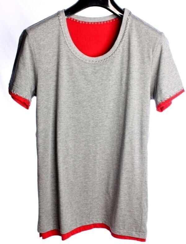 AKM　ハンドステッチ　Tシャツ グレー×レッド　1piu1uguale3