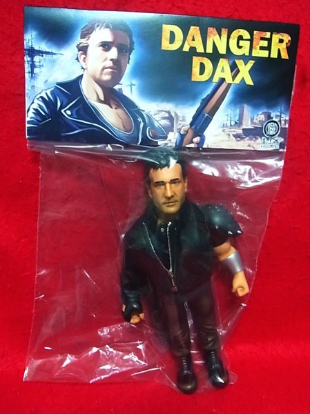 11220円 KAIJU ONE DANGER DAX/メルギブソン風 ソフビ マッド 11220円 KAIJU ONE DANGER DAX/メルギブソン風 ソフビ マッド