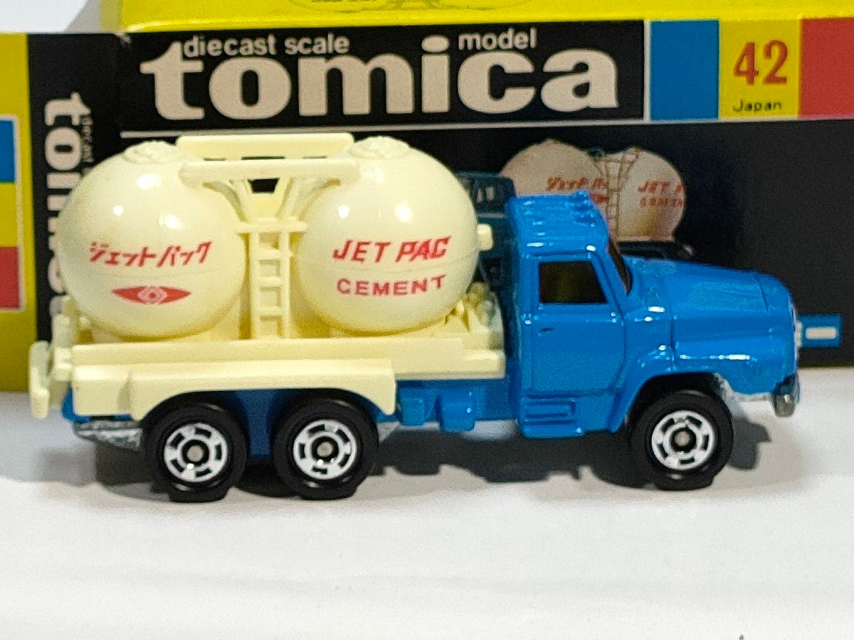 黒箱トミカ 42 日産ディーゼルジェットパック 美品 日本製 デッドストック 黒箱トミカ 42 日産ディーゼルジェットパック 美品 日本製