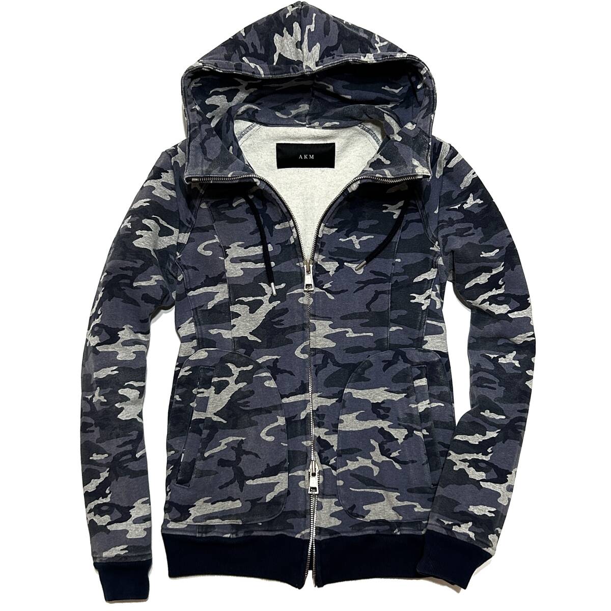 定価6 7万 AKM stretch jersey solid neck zip parka Mサイズ 紺 定価6 7万 AKM stretch jersey solid neck zip parka Mサイズ 紺