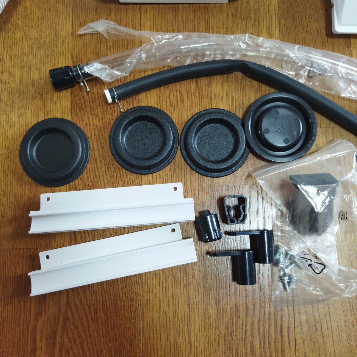 【美品】アイリスオーヤマ ポータブルクーラー IPA-2202G 付属品多数 美品 付属品のみ アイリスオーヤマ ポータブル クーラー IPP