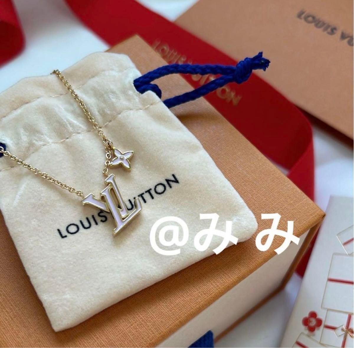 ネックレス LV アイコニック エナメル M01215 ももち着用|Yahoo ネックレス LV アイコニック エナメル M01215 ももち着用|Yahoo
