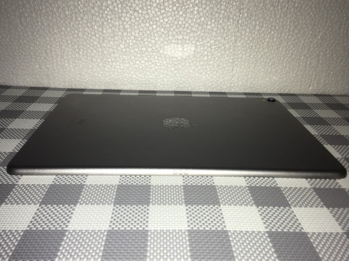 Apple iPad Pro 10 5インチ Wi-Fiモデル 512GB スペースグレイ Apple iPad Pro 10 5インチ Wi-Fiモデル 512GB スペースグレイ