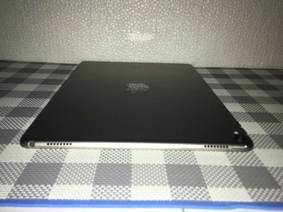 Apple iPad Pro 10 5インチ Wi-Fiモデル 512GB スペースグレイ Apple iPad Pro 10 5インチ Wi-Fiモデル 512GB スペースグレイ