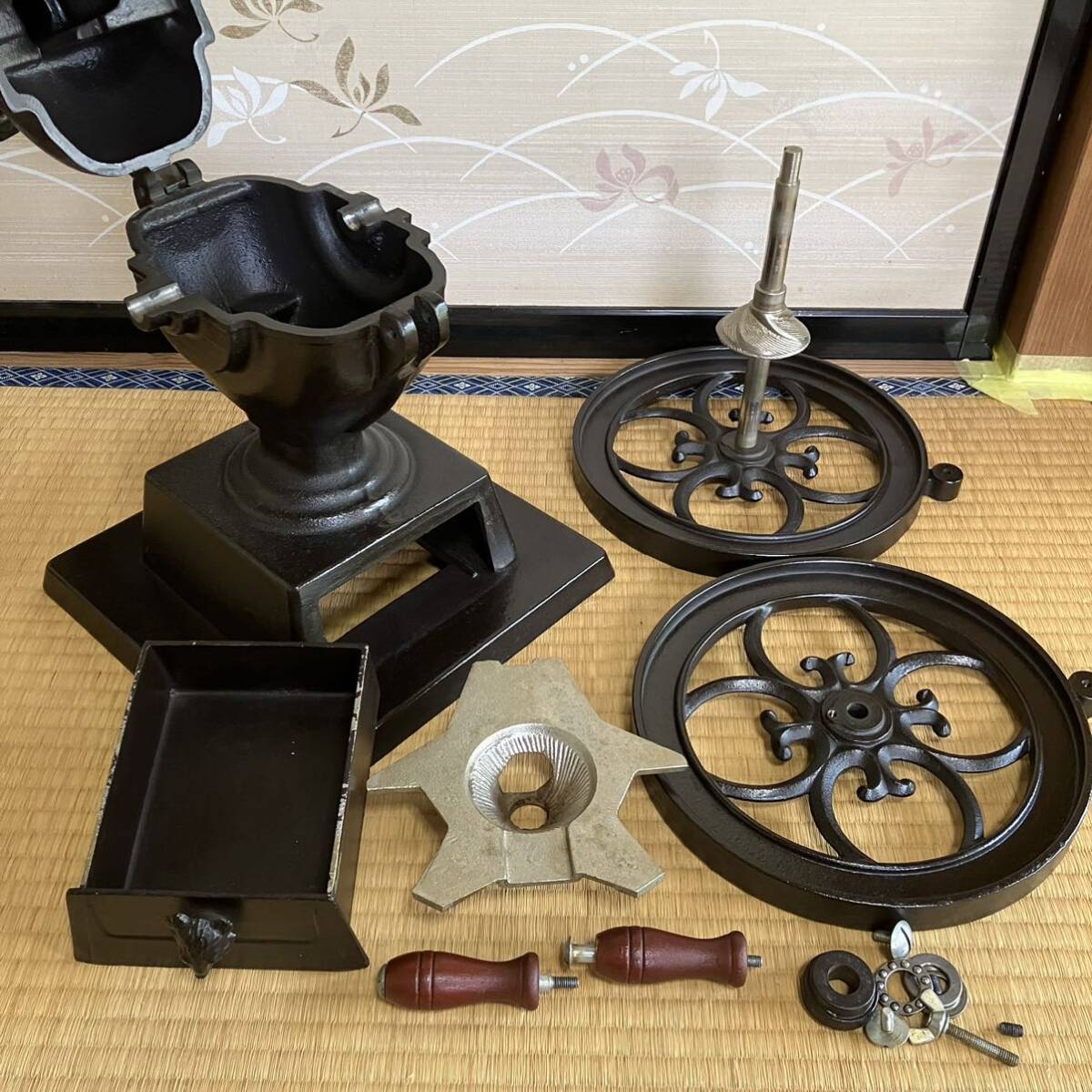 美品 カリタ 大型 コーヒーミル 熊 kalita 検索 グラインド 美品 カリタ 大型 コーヒーミル 熊 kalita 検索 グラインド