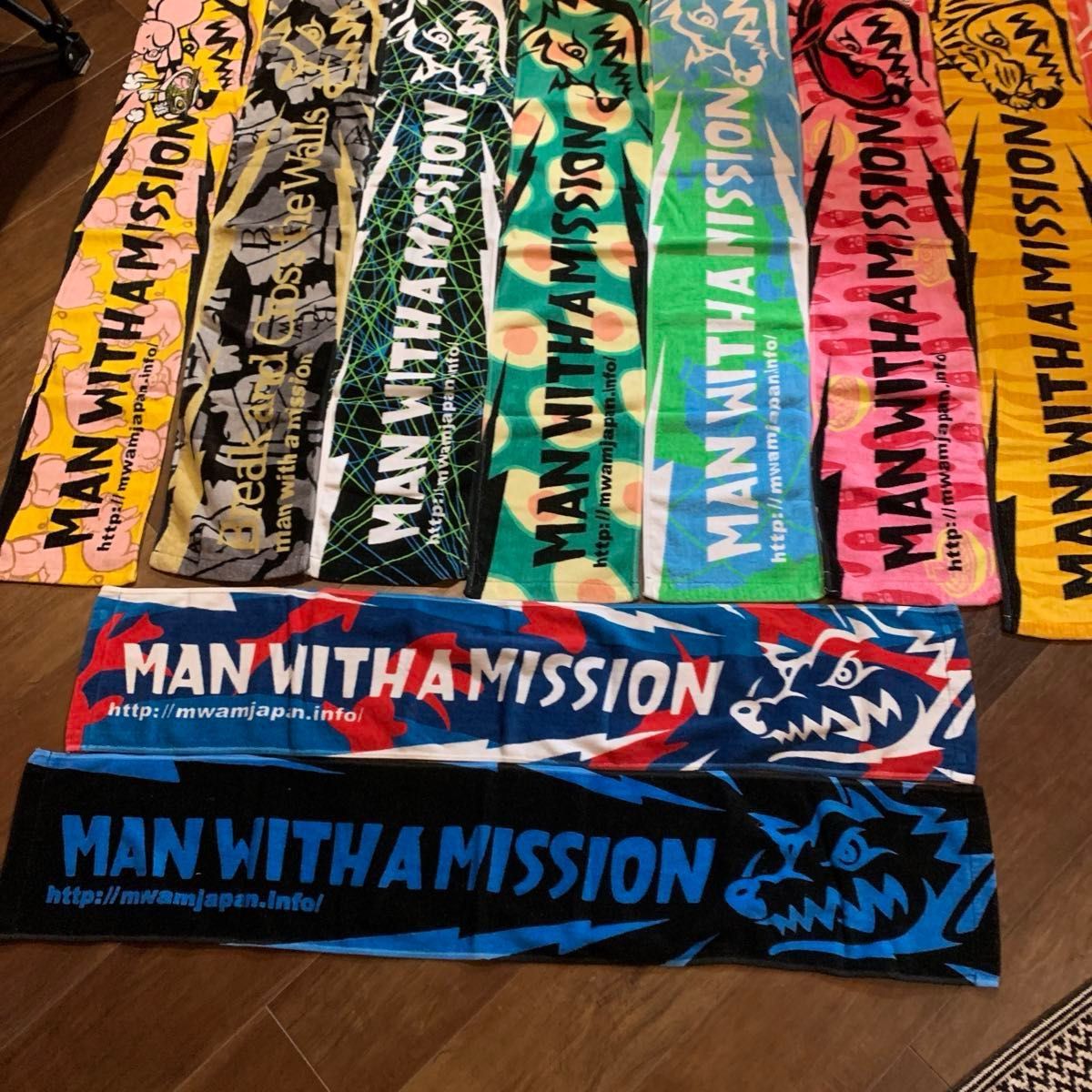 MAN WITH A MISSION マンウィズアミッションマフラータオル 7枚 MAN WITH A MISSION マンウィズアミッションマフラータオル 7枚