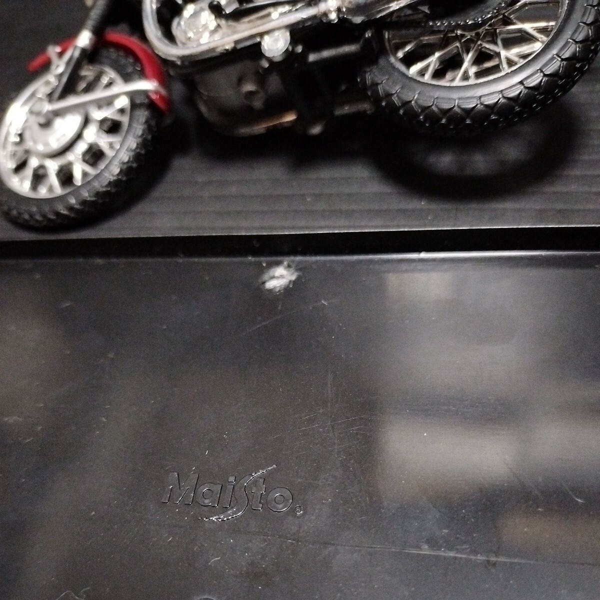 Maisto「1/18 TRIUMPH T120 BONNEVILLE」トライアンフ マイスト Maisto「1/18 TRIUMPH T120 BONNEVILLE」トライアンフ マイスト