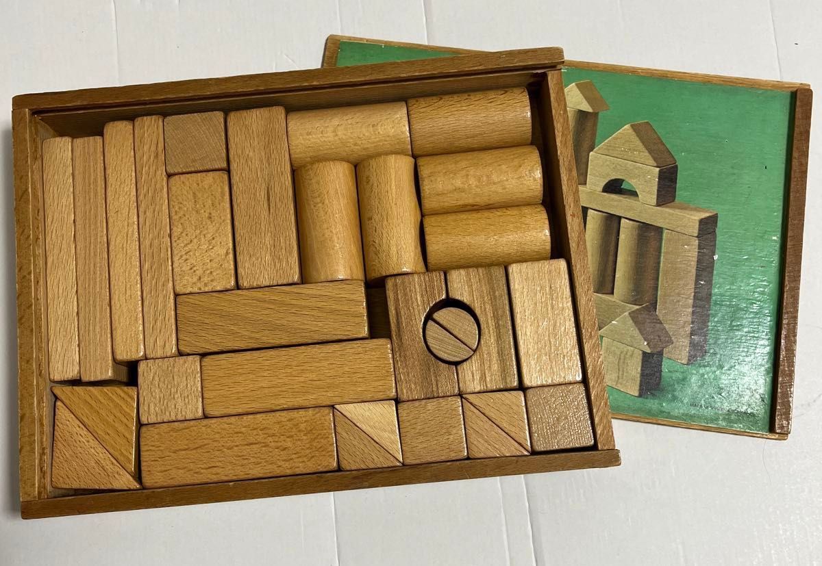 ドイツ玩具　積み木　ブロック　パズル　幼児教育　状態良し　おもちゃ　クーポンご利用で500円OFF