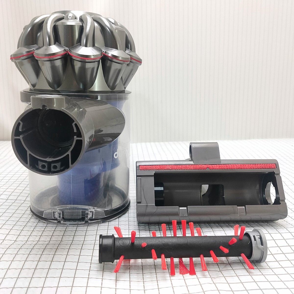 ダイソン コードレス掃除機 V6 Trigger 本体+充電器+ミニ ダイソン コードレス掃除機 V6 Trigger 本体+充電器+ミニ