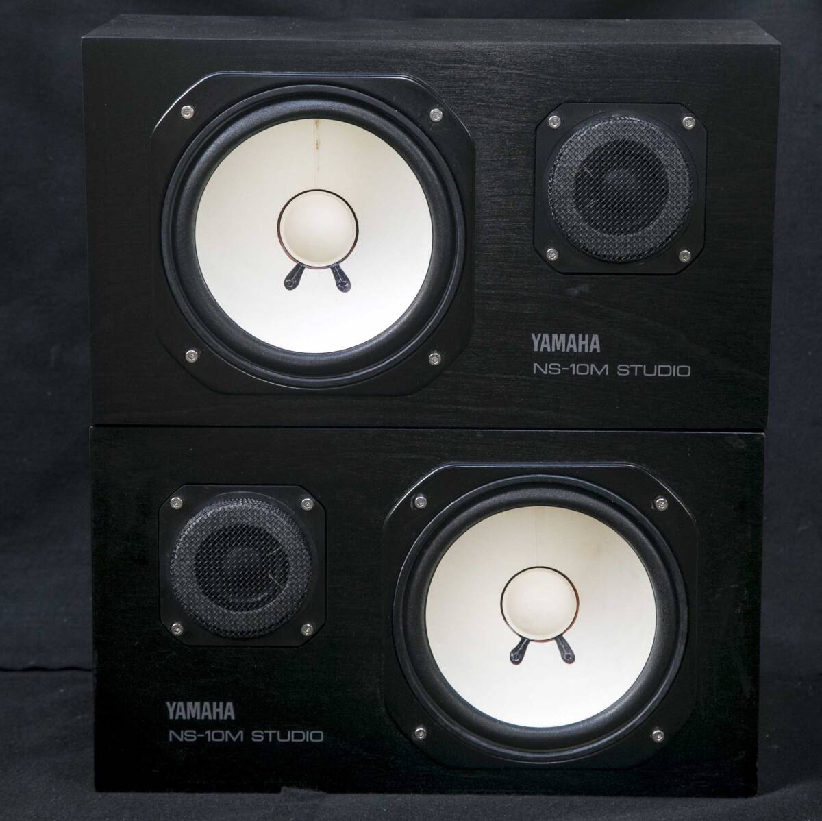 YAMAHA ヤマハ NS-10M STUDIO シリアル同番 10M サウンド良好 YAMAHA ヤマハ NS-10M STUDIO シリアル同番 10M サウンド良好