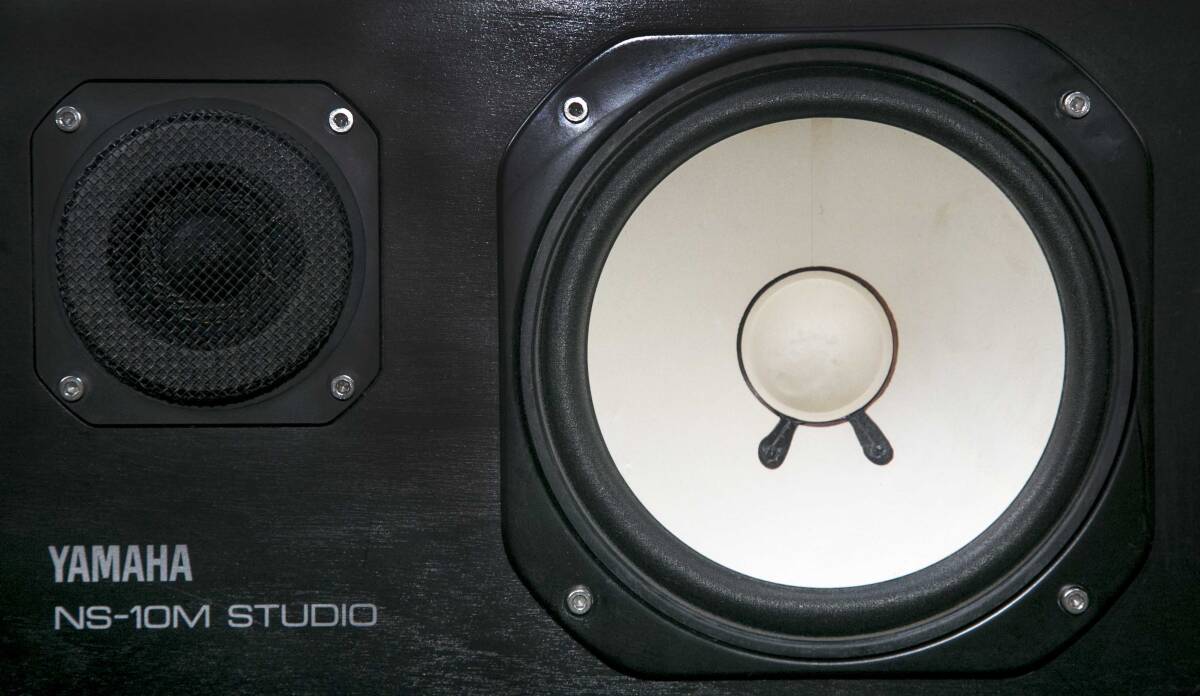 YAMAHA ヤマハ NS-10M STUDIO シリアル同番 10M サウンド良好 YAMAHA ヤマハ NS-10M STUDIO シリアル同番 10M サウンド良好