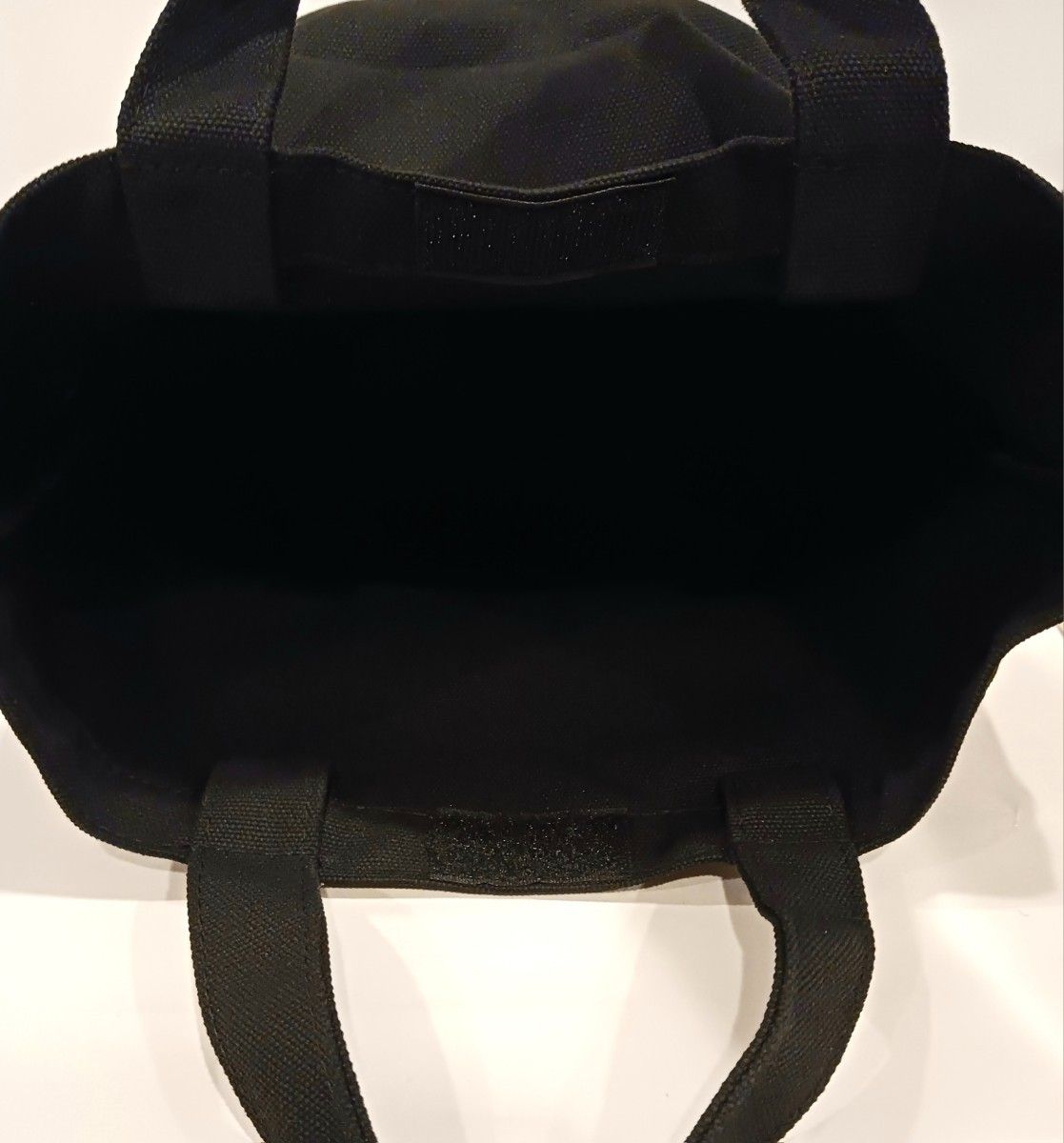 新品 プラダ バッグ トートバッグ 箱付き PRADA ロゴ キャンバス 新品 プラダ バッグ トートバッグ 箱付き PRADA ロゴ キャンバス