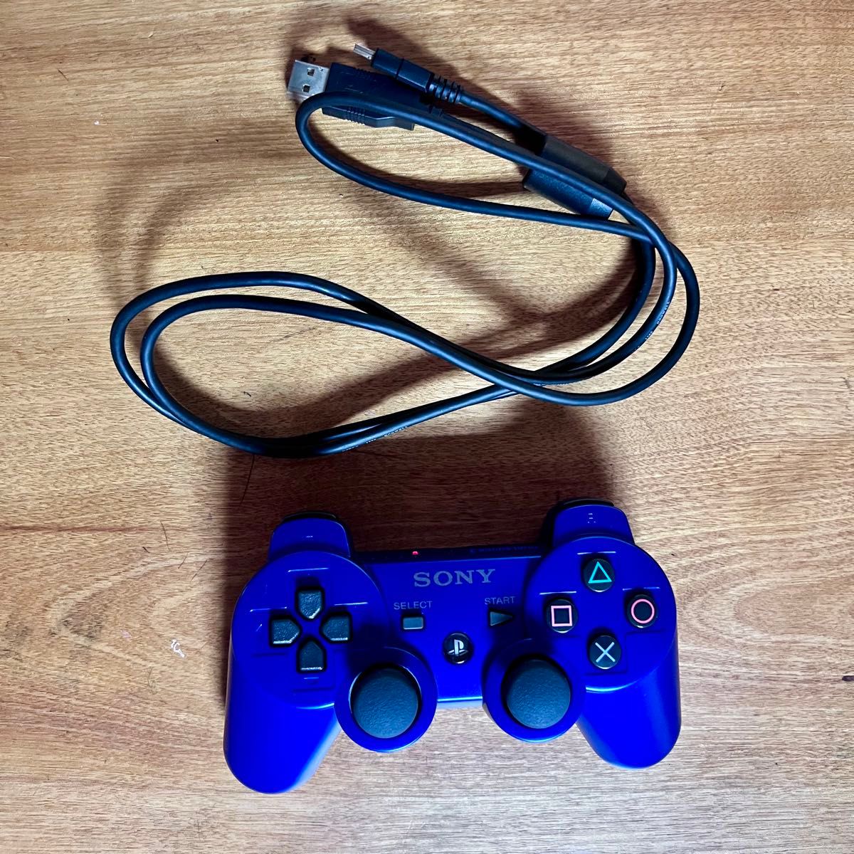 ps3CECH-4300C500GB &ギガクリスタモニター&レイザーヘッドホン ps3CECH-4300C500GB &ギガクリスタモニター&レイザーヘッドホン
