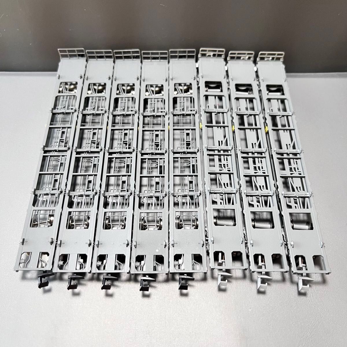 Nゲージ TOMIX&朗堂他… コキ106/16両 + コンテナ/80個 セット Nゲージ TOMIX&朗堂他… コキ106/16両 + コンテナ/80個 セット
