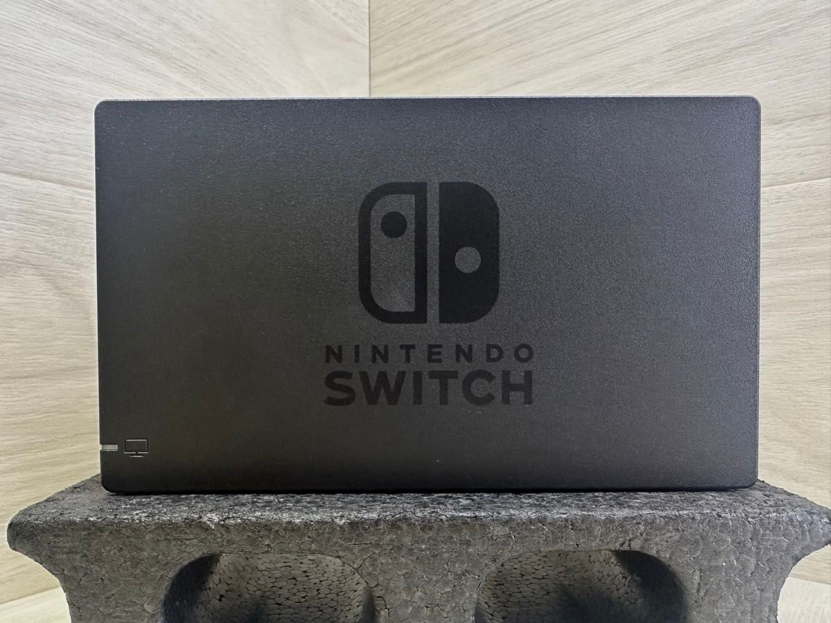 豪華おまけ付き 上美品 すぐに遊べる液晶新型Nintendo Switch完 豪華おまけ付き 上美品 すぐに遊べる液晶新型Nintendo Switch完