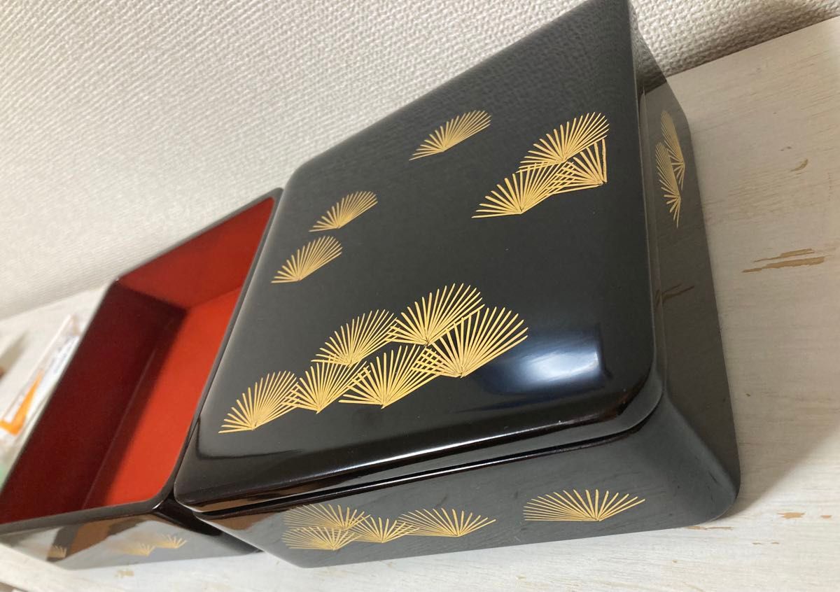 輪島塗 重箱 黒沈金松葉 2段|Yahoo!フリマ(旧PayPayフリマ) 輪島塗 重箱 黒沈金松葉 2段|Yahoo!フリマ(旧PayPayフリマ)