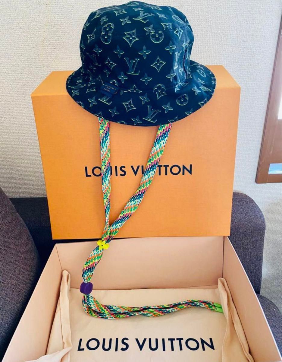極美品】ルイ・ヴィトン シャポーLV プレイ モノグラム 価格 161 極美品】ルイ・ヴィトン シャポーLV プレイ モノグラム 価格 161