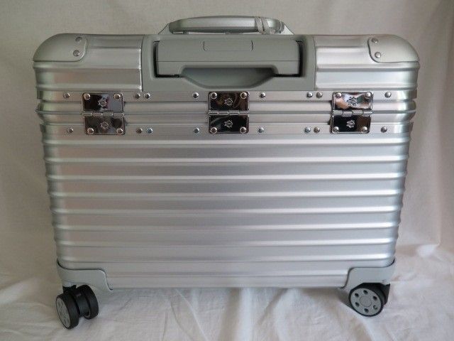 RIMOWA リモワ スーツケース パイロット 機内持ち込み RIMOWA リモワ スーツケース パイロット 機内持ち込み