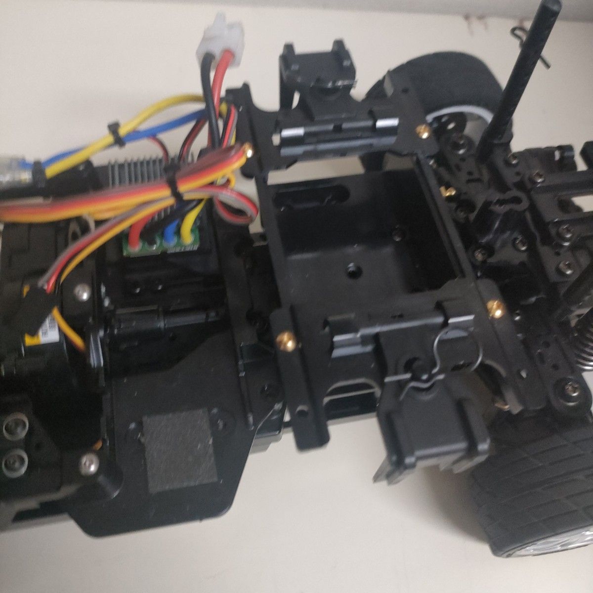 走行少】タミヤBT-01メカ付きシャーシ オプション装備車 走行少】タミヤBT-01メカ付きシャーシ オプション装備車