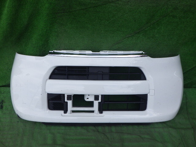 LA600S LA610S タント 純正フロントバンパー ロア グリル付き 白 52119-B2D20