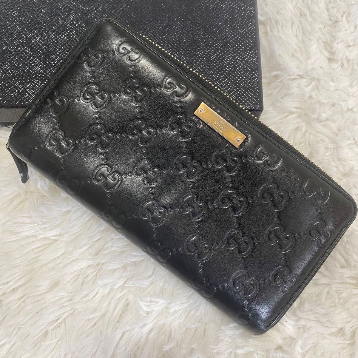 極美品】GUCCI グッチ 長財布 ラウンドファスナー GG柄 シマ 極美品】GUCCI グッチ 長財布 ラウンドファスナー GG柄 シマ