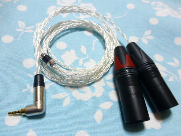 ★大人気商品★ 2.5mm4極 L字 → XLR コネクタ 3ピン×2 ライン 入力 ケーブル 6N純銀撚り線 八芯ブレイド編み込み 据え置き機へ 150cm (カスタム対応可能) ヘッドフォンアンプ ★大人気商品★ 2.5mm4極 L字 → XLR コネクタ 3ピン×2 ライン 入力 ケーブル 6N純銀撚り線 八芯ブレイド編み込み 据え置き機へ 150cm (カスタム対応可能) ヘッドフォンアンプ