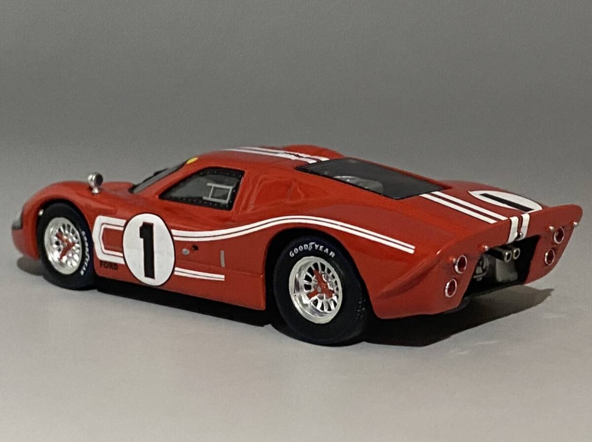 ミニチャンプス 1/18 BMW M1 PRO CAR…#71 L.v バイエルン/ C ミニチャンプス 1/18 BMW M1 PRO CAR…#71 L.v バイエルン/ C