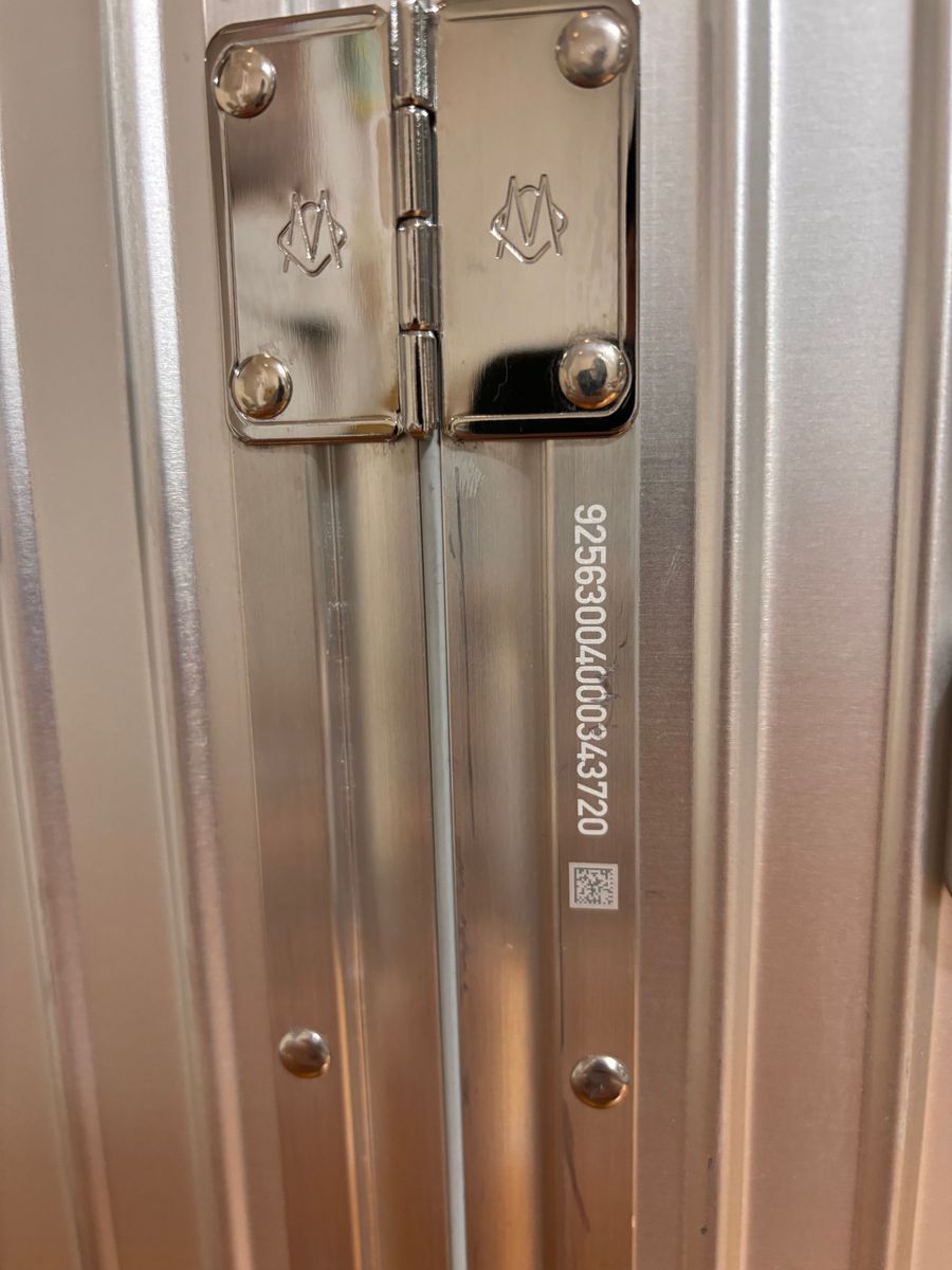 RIMOWA キャリーケース オリジナルチェックインM 4輪 60L 現行品 RIMOWA キャリーケース オリジナルチェックインM 4輪 60L 現行品