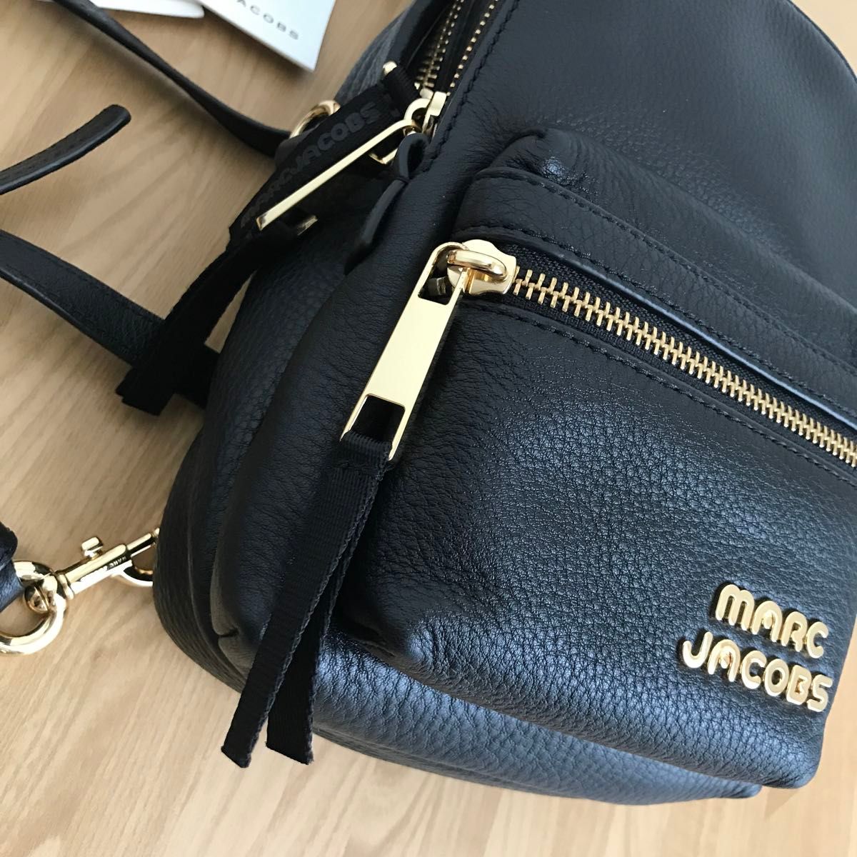新品未使用 マークジェイコブス 2WAY レザー ミニリュック 新品未使用 マークジェイコブス 2WAY レザー ミニリュック