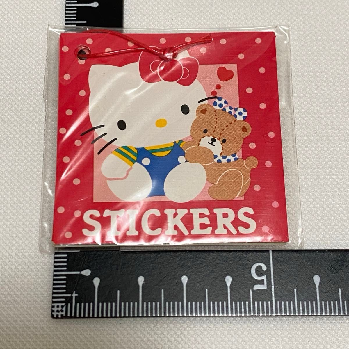 サンリオ キティちゃん ステッカー シール 昭和レトロ 1985 サンリオ キティちゃん ステッカー シール 昭和レトロ 1985
