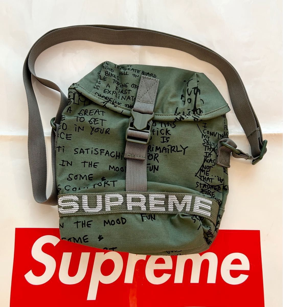 Supreme Field Side Bag シュプリーム フィールド サイド バッグ Supreme Field Side Bag シュプリーム フィールド サイド バッグ