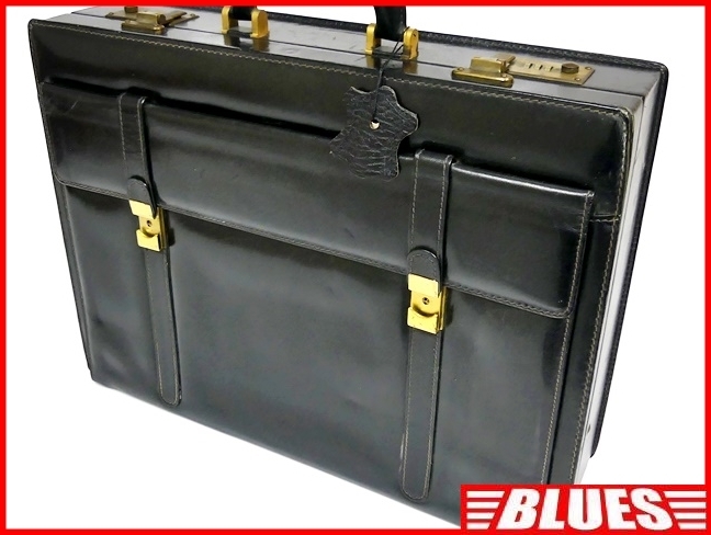 即決☆イタリア製 dunhill☆レザーアタッシュケース ダンヒル 即決☆イタリア製 dunhill☆レザーアタッシュケース ダンヒル