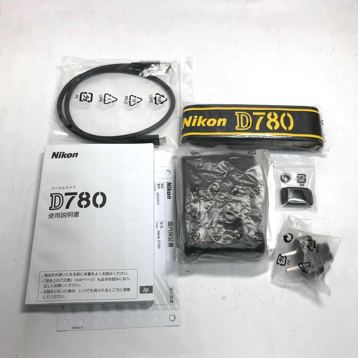 ニコン NIKON D780 ボディ 展示品 程度良|Yahoo!フリマ(旧 ニコン NIKON D780 ボディ 展示品 程度良|Yahoo!フリマ(旧